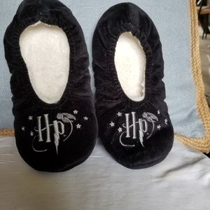 Harry Potter cozy slippers. Sherpa lining